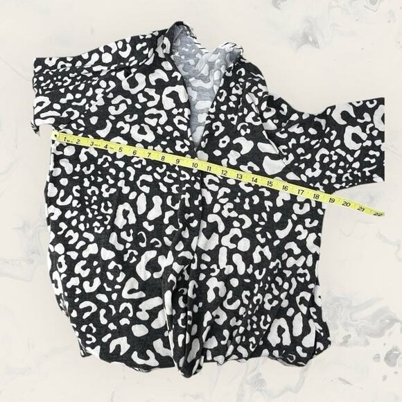 Honeyme cardigan, open front, women's size M - Picture 8 of 10